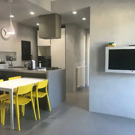 I 2 Re Holiday home