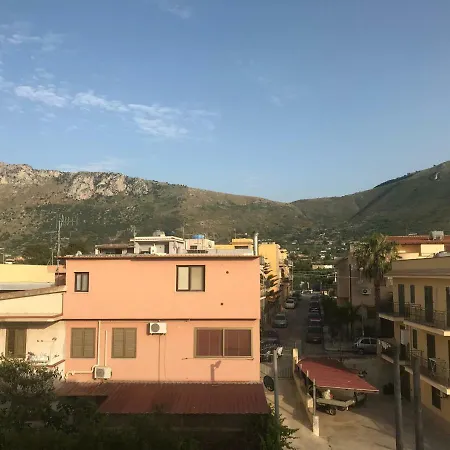I 2 Re Сasa de vacaciones Terrasini
